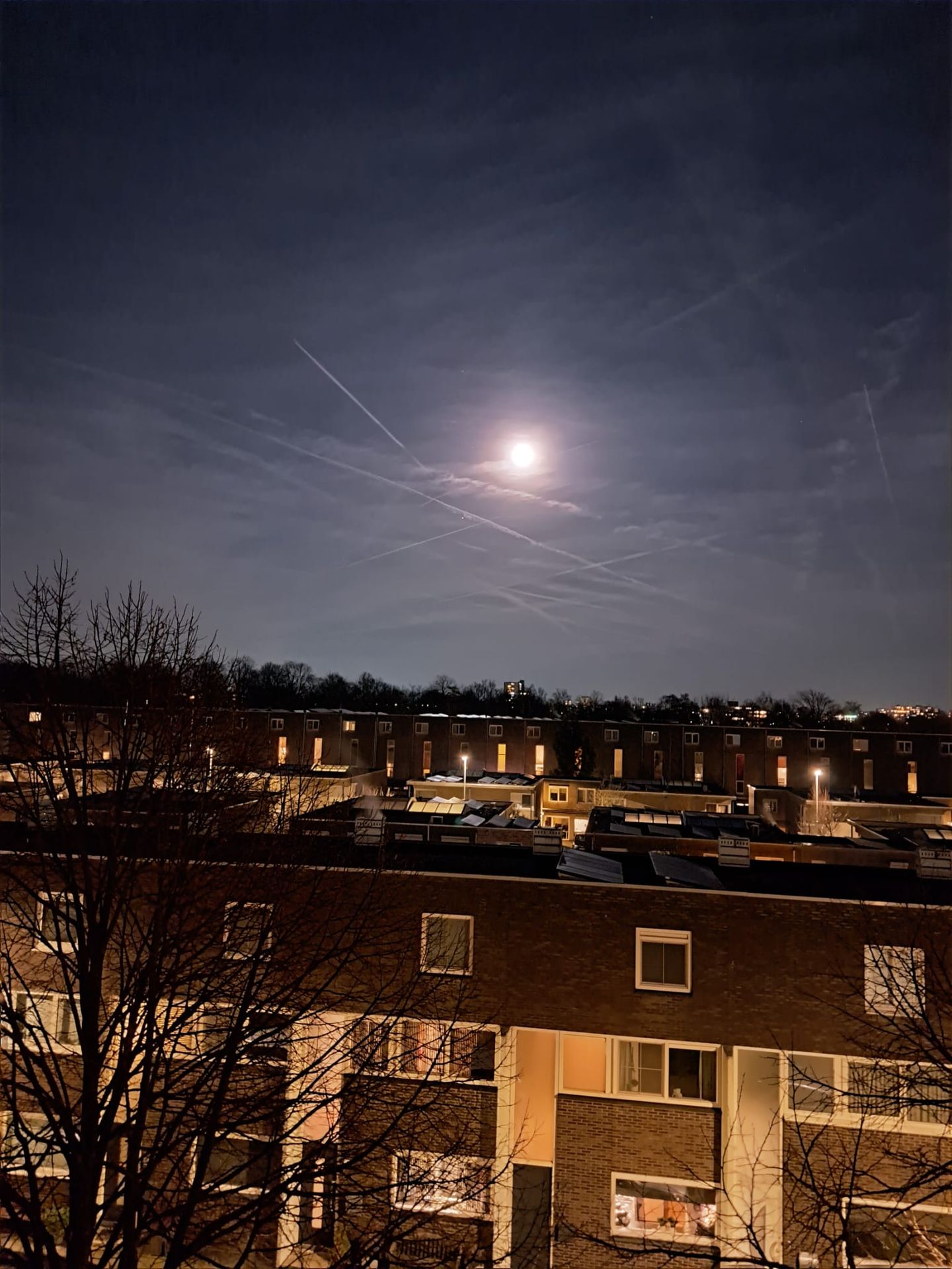 Produceren zonnepanelen bij maanlicht