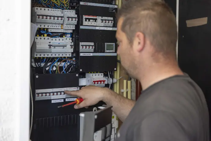 Meterkast en thuisbatterij 