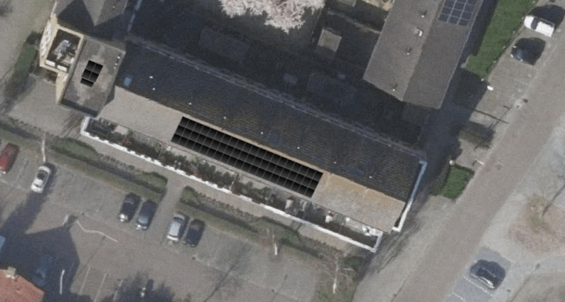 Ontwerp voor systeem van 65 zonnepanelen voor een VvE in Breda