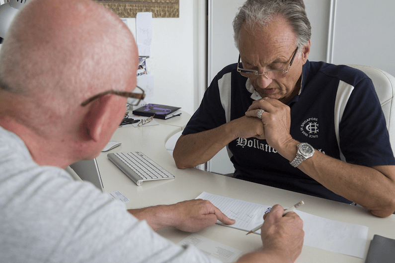 Overleg over zonnepanelen met de voorzitter van de VvE