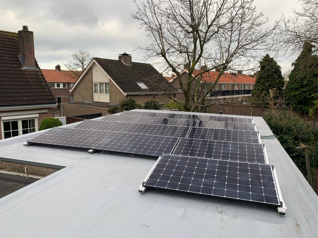 Pebble Green Systems SunPower Oosterhout zonnepaneel